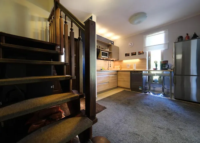 Dom Kotik W Lukecinie * Łukęcin