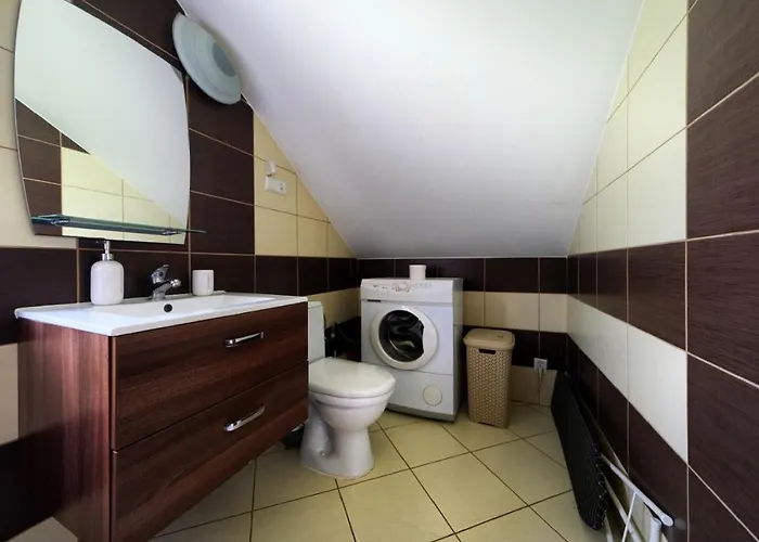 Dom Kotik W Lukecinie * Łukęcin