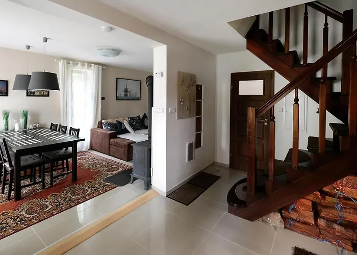 Villa Dom Kotik W Lukecinie