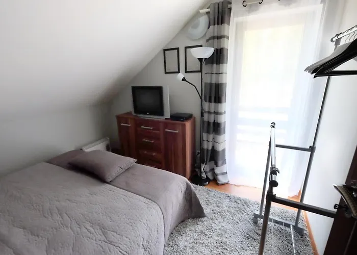 Villa Dom Kotik W Lukecinie *